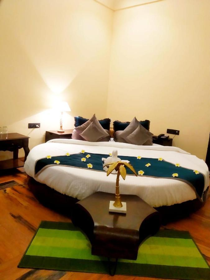 The Pench International Hotel Khawasa Luaran gambar