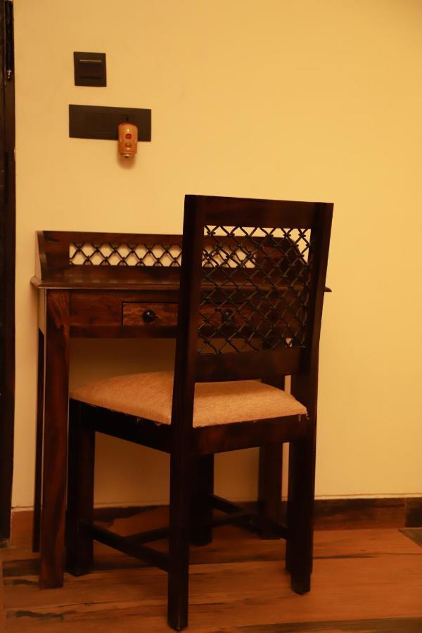 The Pench International Hotel Khawasa Luaran gambar