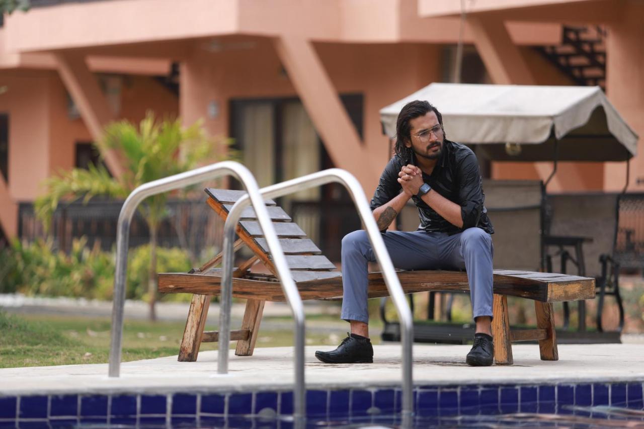 The Pench International Hotel Khawasa Luaran gambar