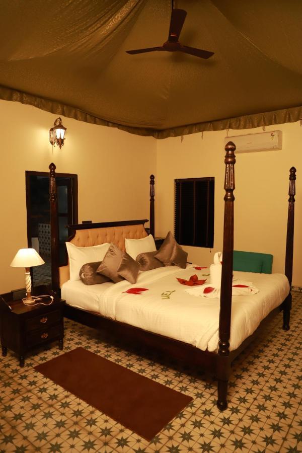 The Pench International Hotel Khawasa Luaran gambar