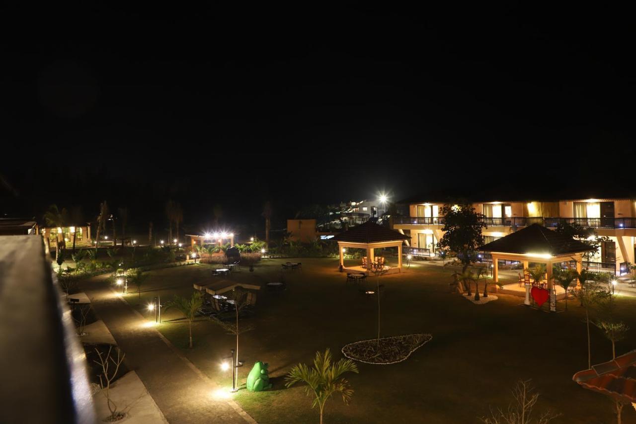 The Pench International Hotel Khawasa Luaran gambar